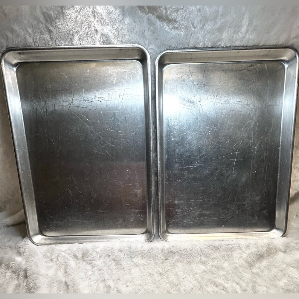 Pair of Nordic Ware Aluminum Half Sheet Rectangular Cookie & Baking Sheet Pans